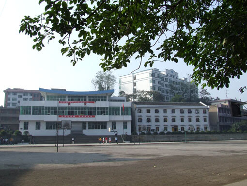 四川榮縣玉章高級中學校校園風采