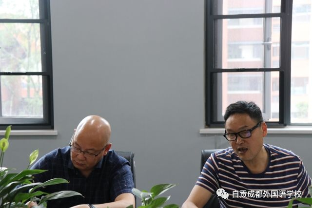 自貢市外國(guó)語(yǔ)學(xué)校--加強(qiáng)安全工作，構(gòu)建安全校園