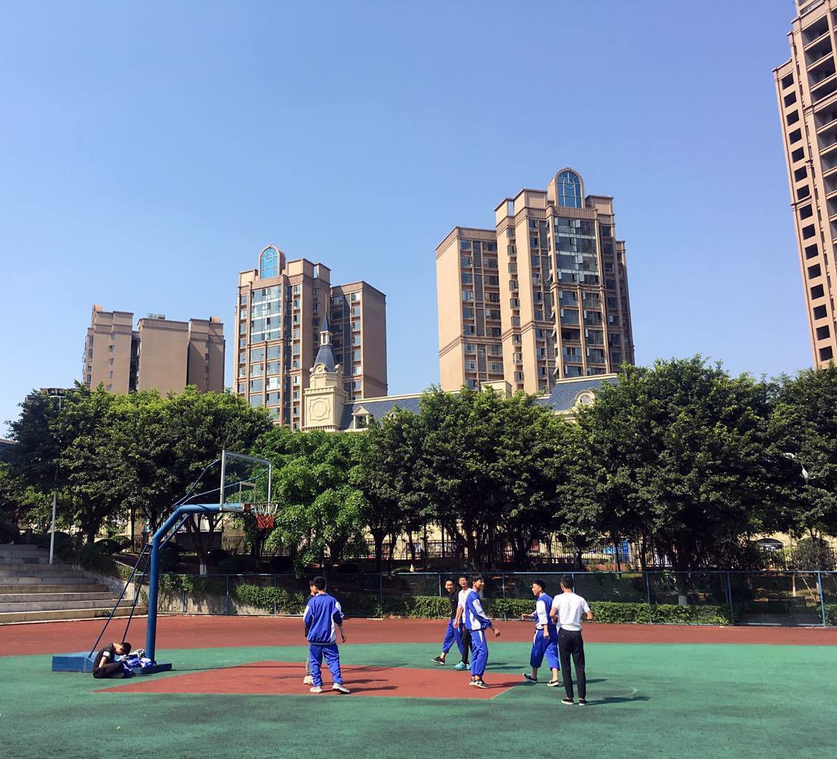 仁壽華達(dá)高中有什么辦學(xué)優(yōu)勢？