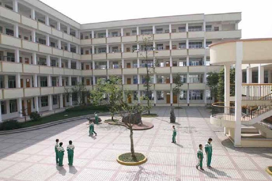 都江堰外國語實驗學校校園環(huán)境怎么樣？