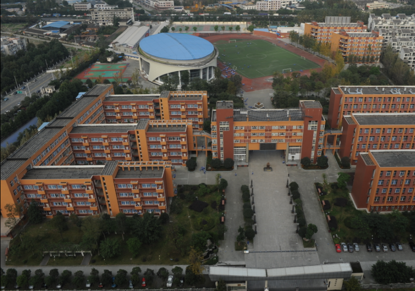 溫江中學校園環(huán)境怎么樣？