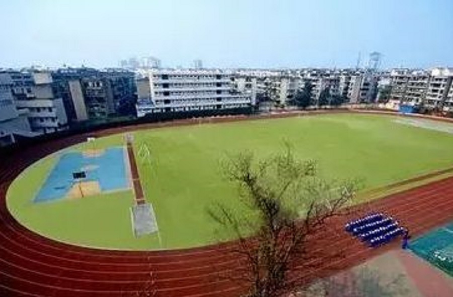 成都實(shí)外新都五龍山學(xué)校校園環(huán)境怎么樣？