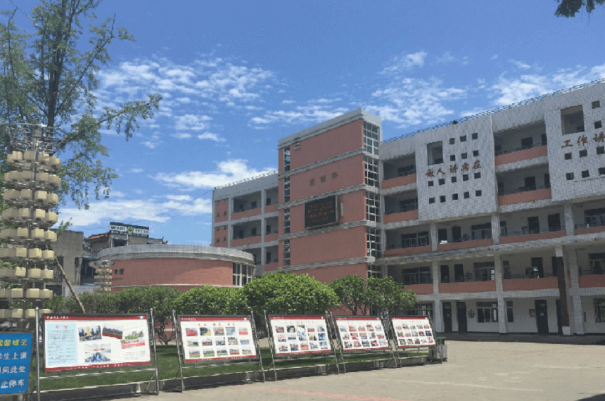 成都市籍田中學環(huán)境怎么樣？