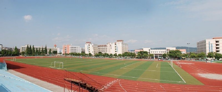 江油中學(xué)是公辦的嗎？