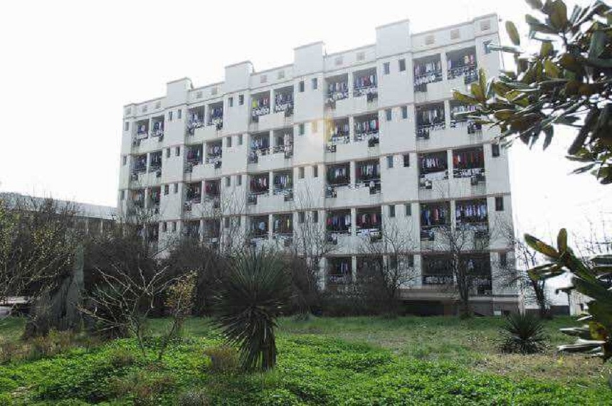 伍隍中學校園環(huán)境好嗎？