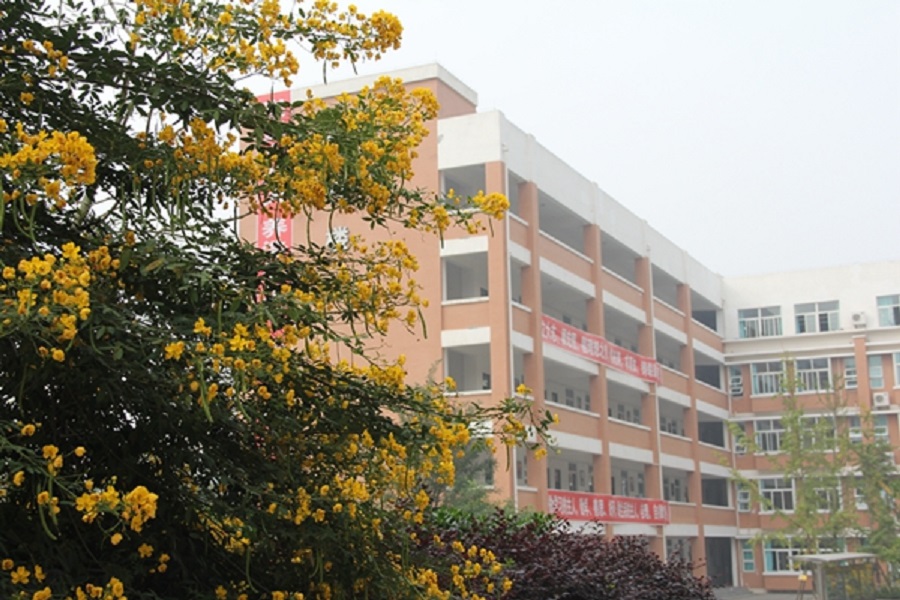 綿陽南山中學實驗學校校園環(huán)境怎么樣？