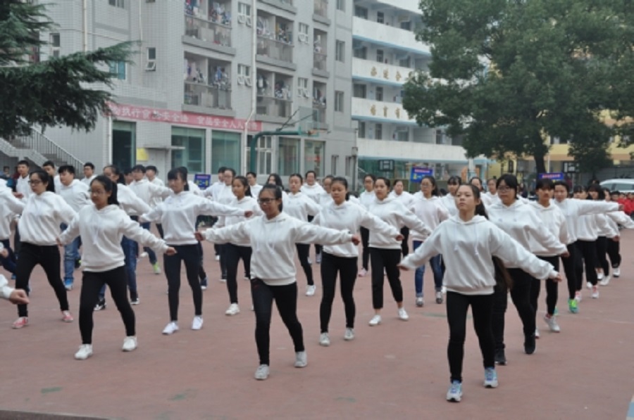綿陽市第三中學是一所什么性質的高中？公辦嗎？