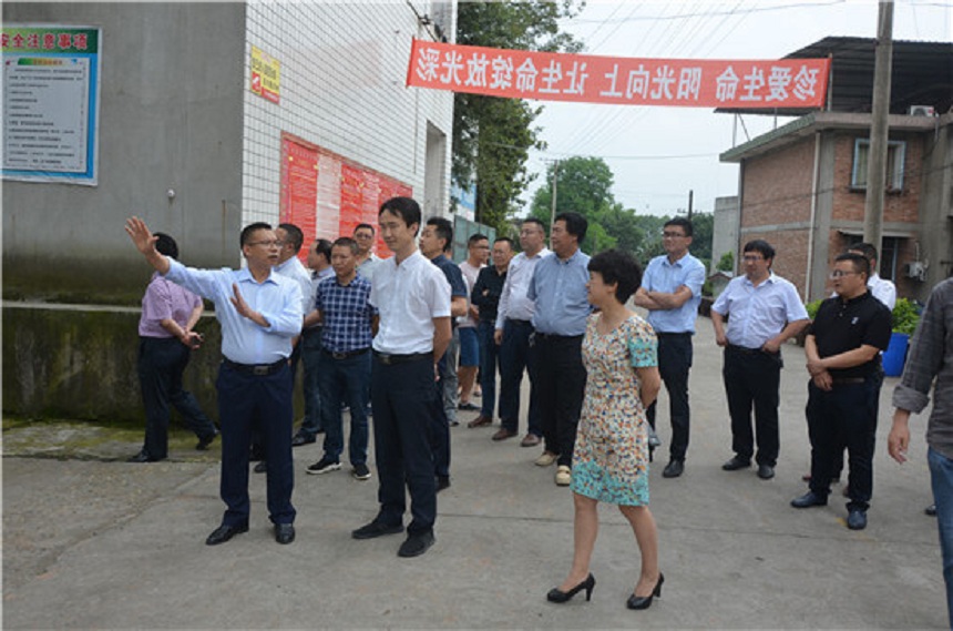 龍正中學(xué)2020年中考分?jǐn)?shù)線是多少？