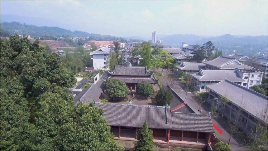 名山中學(xué)教學(xué)質(zhì)量怎么樣？