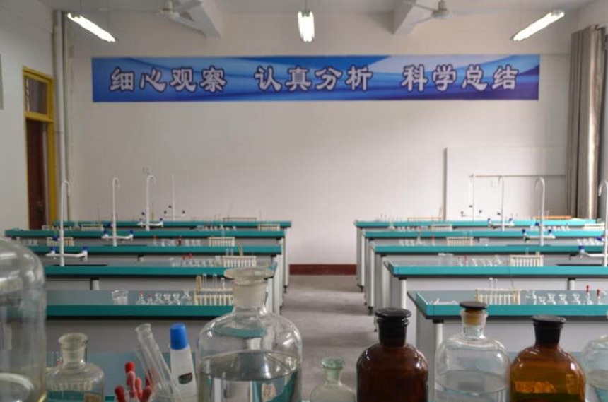 龍臺中學(xué)2020年招生計劃人數(shù)是多少？
