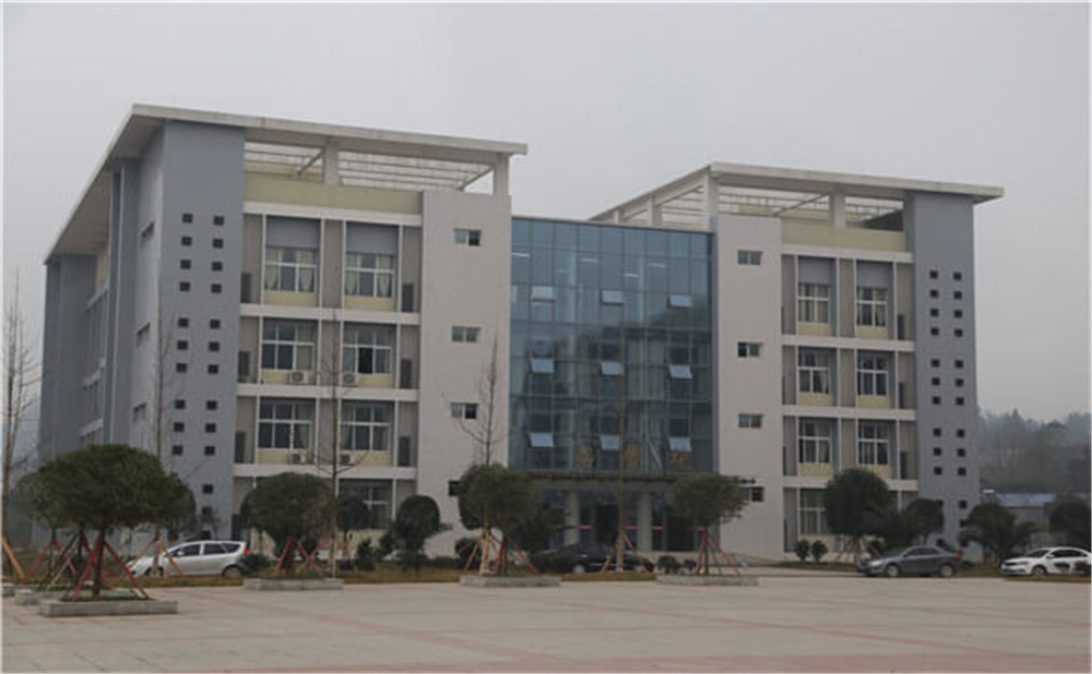 巴中市第五中學(xué)學(xué)校環(huán)境怎么樣？