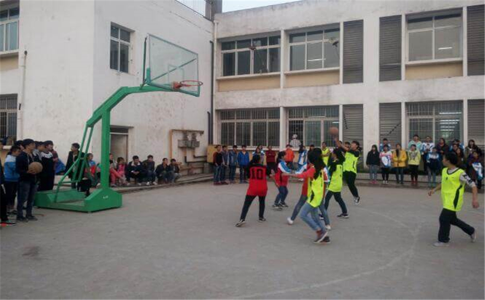 巴中市第五中學(xué)詳細(xì)地址在什么地方？