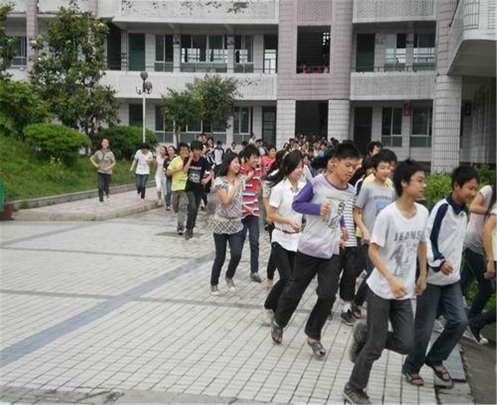 渠縣涌興中學(xué)2020年招生簡(jiǎn)章在哪兒看？