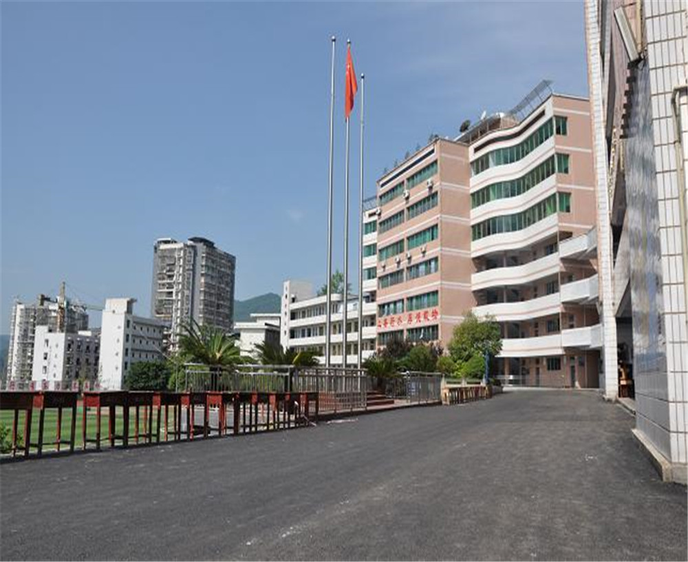宣漢縣第二中學2020年的招生計劃發(fā)布了嗎？