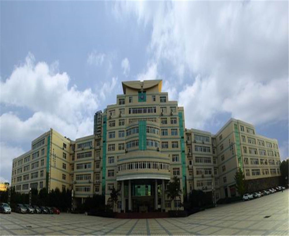 達(dá)州市第一中學(xué)2020年中考錄取分?jǐn)?shù)線多少分？