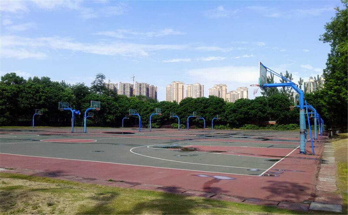 成都實(shí)驗(yàn)外國(guó)語(yǔ)學(xué)校（西區(qū)）的高中怎么樣？