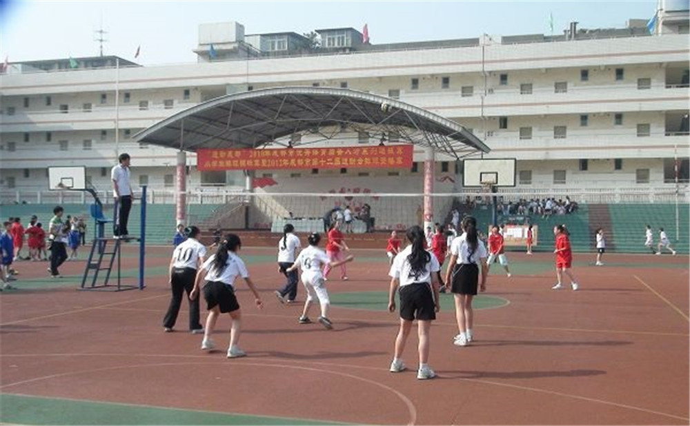 升庵中學(xué)高中部的錄取分?jǐn)?shù)是多少？