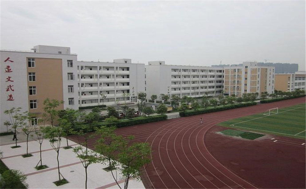 郫縣一中去年的錄取分?jǐn)?shù)線是多少？