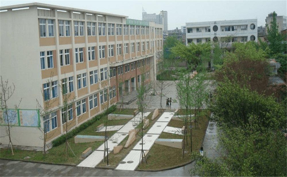 成都列五中學(xué)2020年招生標(biāo)準(zhǔn)在哪兒看？