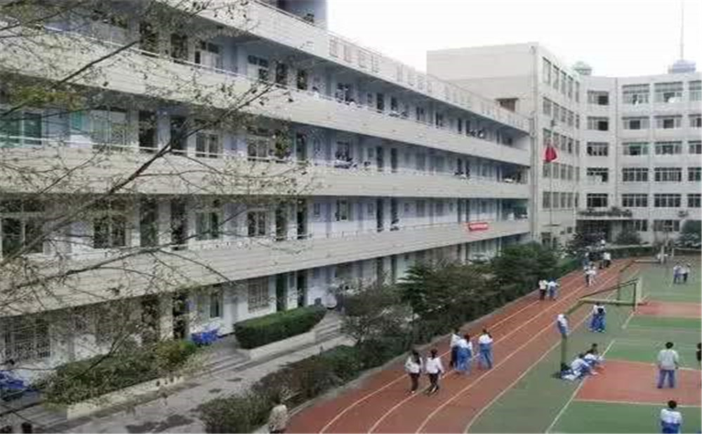 成都十一中2020年招生標(biāo)準(zhǔn)是什么？