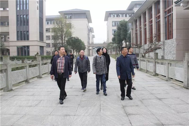 蒲江中學2020年的招生標準是什么？