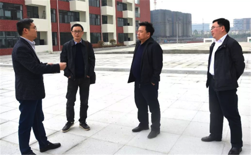 北京第二外國(guó)語學(xué)院成都附屬中學(xué)的宿舍怎么樣？