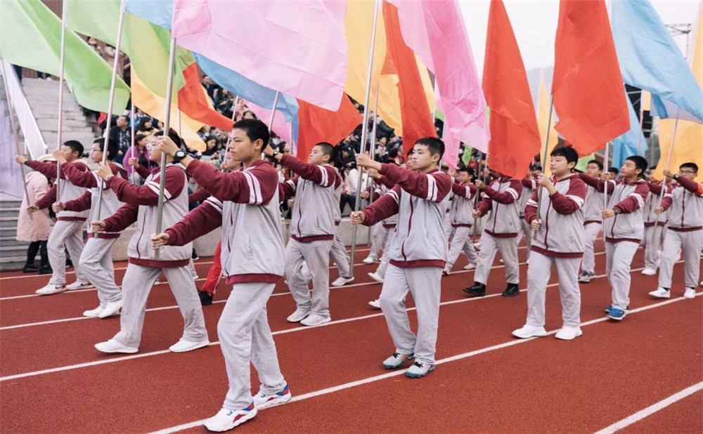 成都教科院附屬學(xué)校宿舍怎么樣？