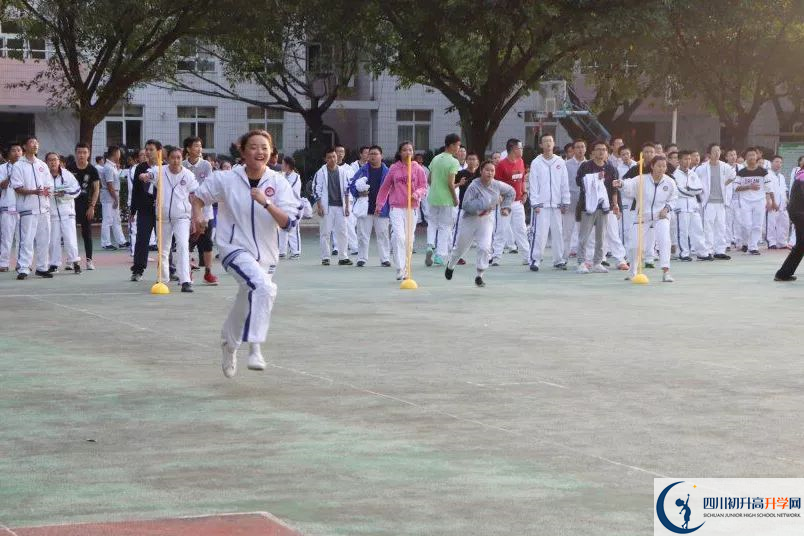 2020成都市田家炳中學(xué)的升學(xué)率有多少？