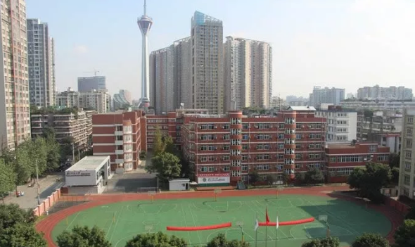 2020北師大成都實驗中學(xué)初升高學(xué)費(fèi)是多少？