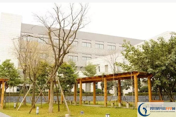 石室天府中學高中本部的錄取分數(shù)是多少？