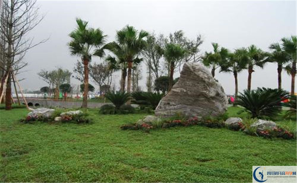 香城中學(xué)的實(shí)驗(yàn)班怎么樣？