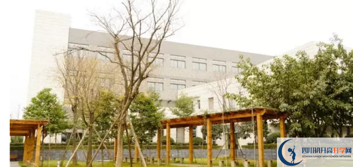 2020石室天府中學初升高的學費是多少？