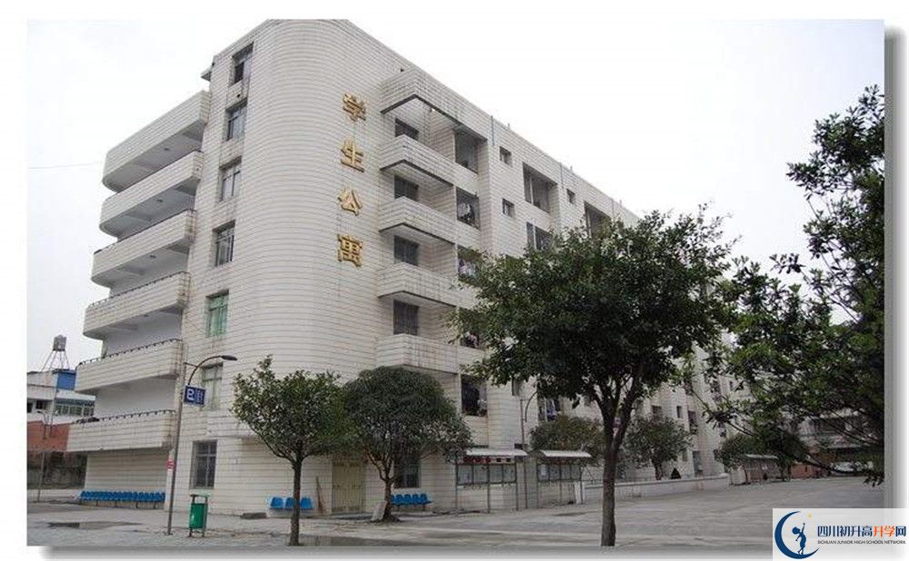 2020邛崍二中的升學(xué)率有多少？