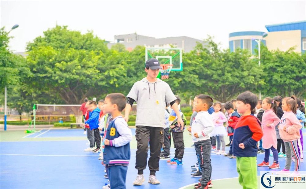 川科外國語學(xué)校2020年分?jǐn)?shù)線是多少？
