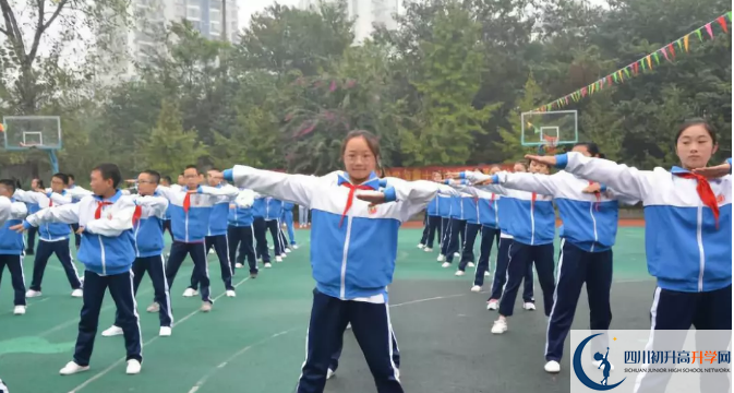 成都市鹽道街中學(xué)的老師好不好？