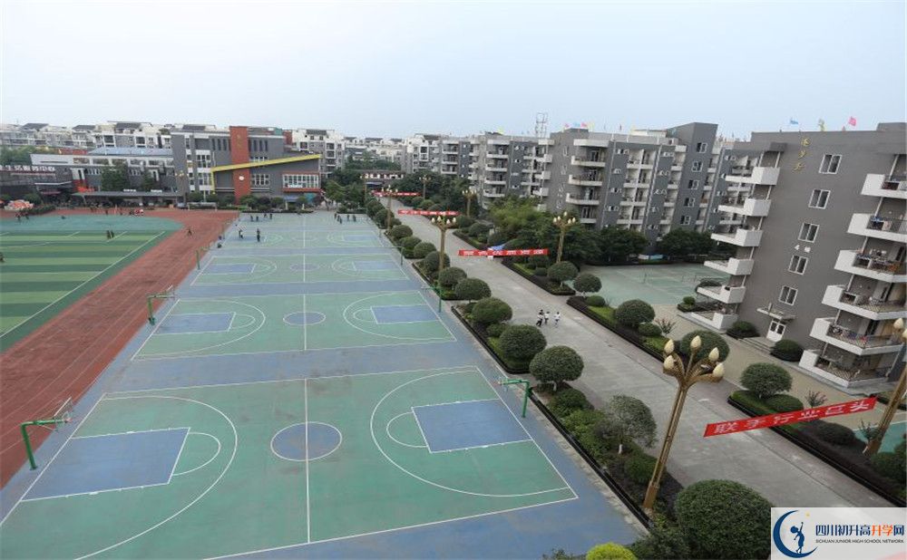 大彎中學(xué)的老師好不好？