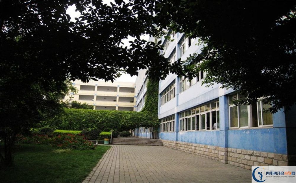 上四川師范大學(xué)實(shí)驗(yàn)外國(guó)語學(xué)校的分?jǐn)?shù)線是多少?