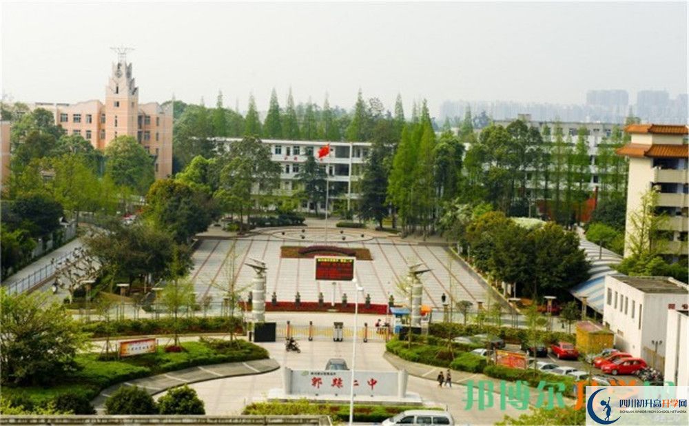 郫縣三中高中歷年來的分數(shù)線是多少？