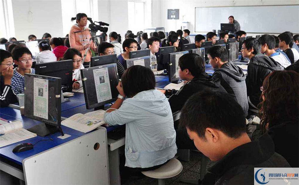 彭州一中初升高向外地招生嗎？