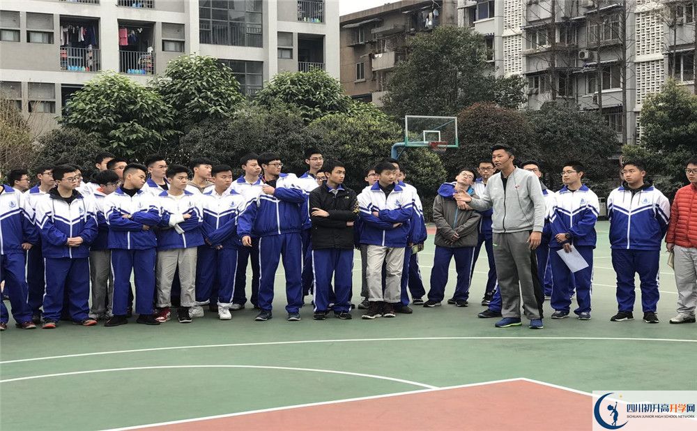 成都大學(xué)附屬中學(xué)初升高難不難？
