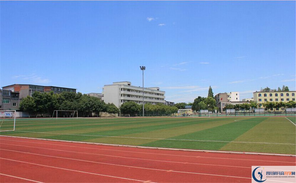 成都市籍田中學(xué)招生考試科目有哪些？