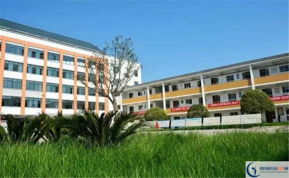 郫縣二中2020年保送清華北大的人數(shù)是多少？