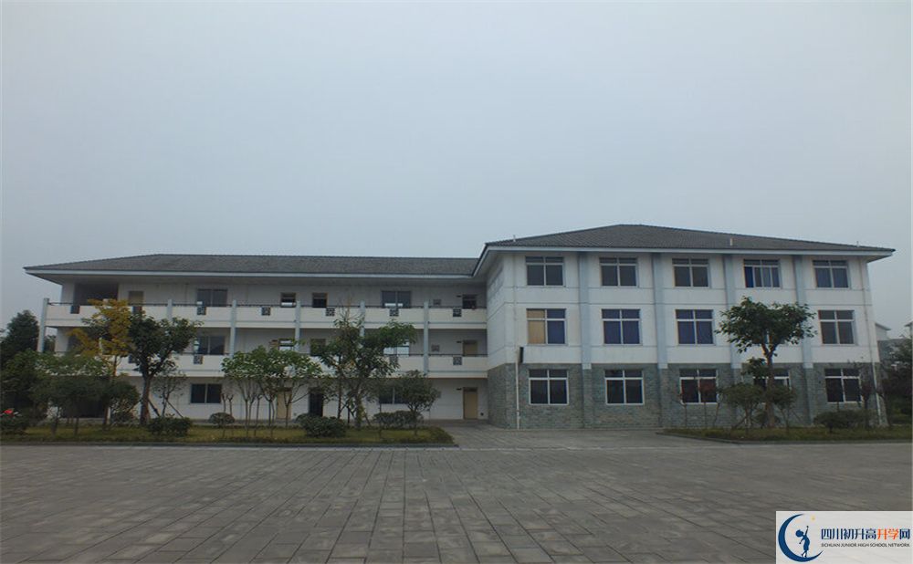 淮口中學(xué)在全國高中排名是多少？