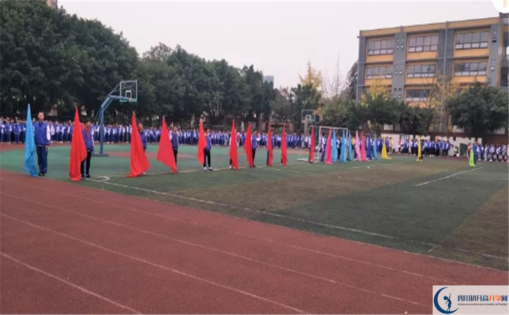 仁壽華達(dá)高中高中分班考試難嗎？