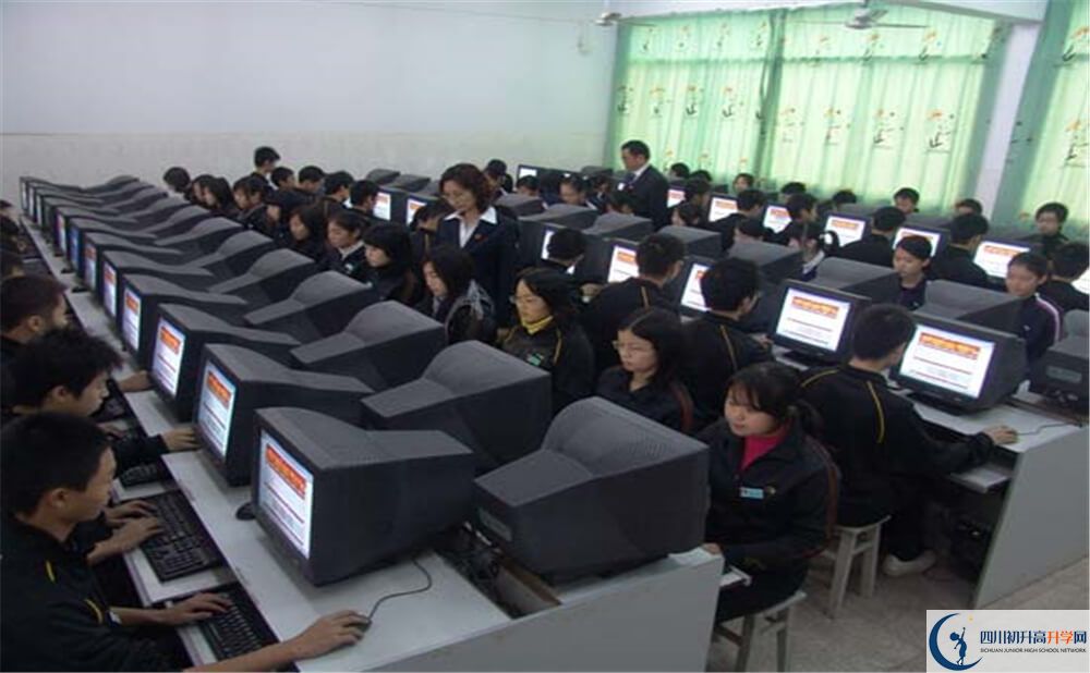 2020年射洪中學初升高考試時間是否有調(diào)整？